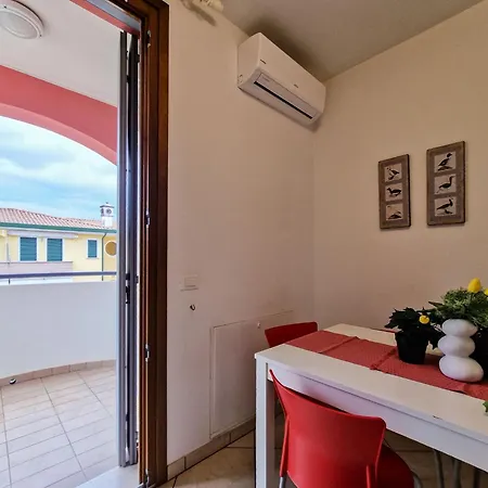 Beautiful Flat In With Pool *