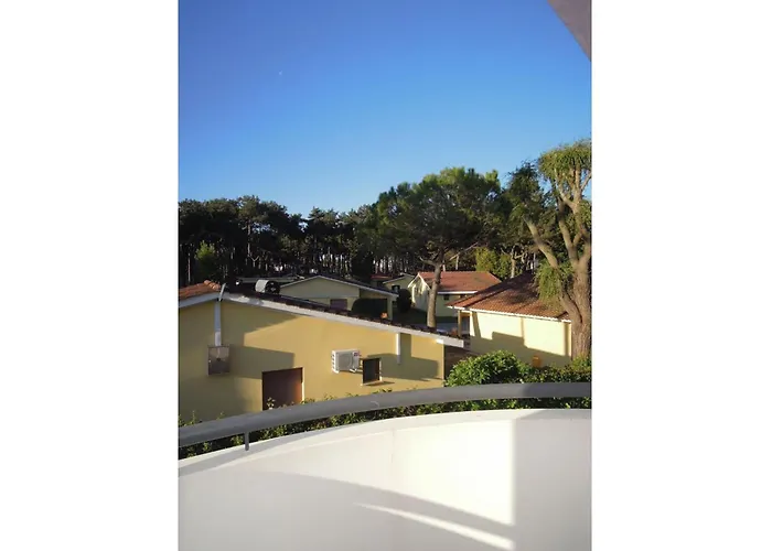 Beautiful Flat In With Pool Appartamento *